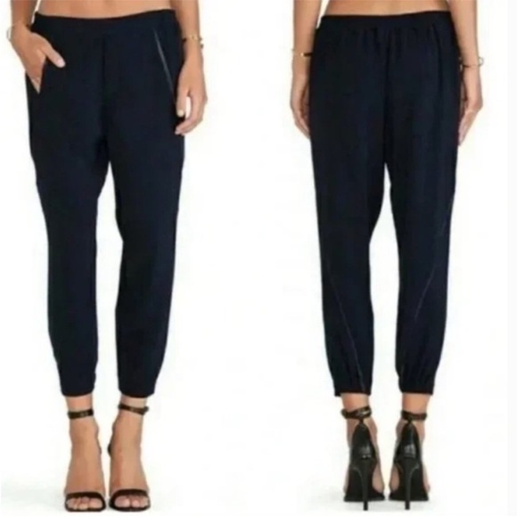 Vince Satin Navy Jogger Elegant Comfortable Pants Size S/M Preppy Summer - Picture 1 of 8